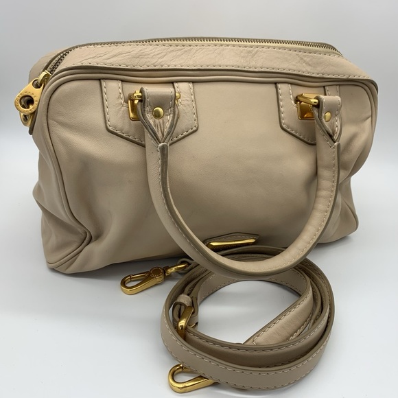 Marc Jacobs Smooth Leather Tote Handbag Crossbody Bag in Beige - Picture 5 of 16